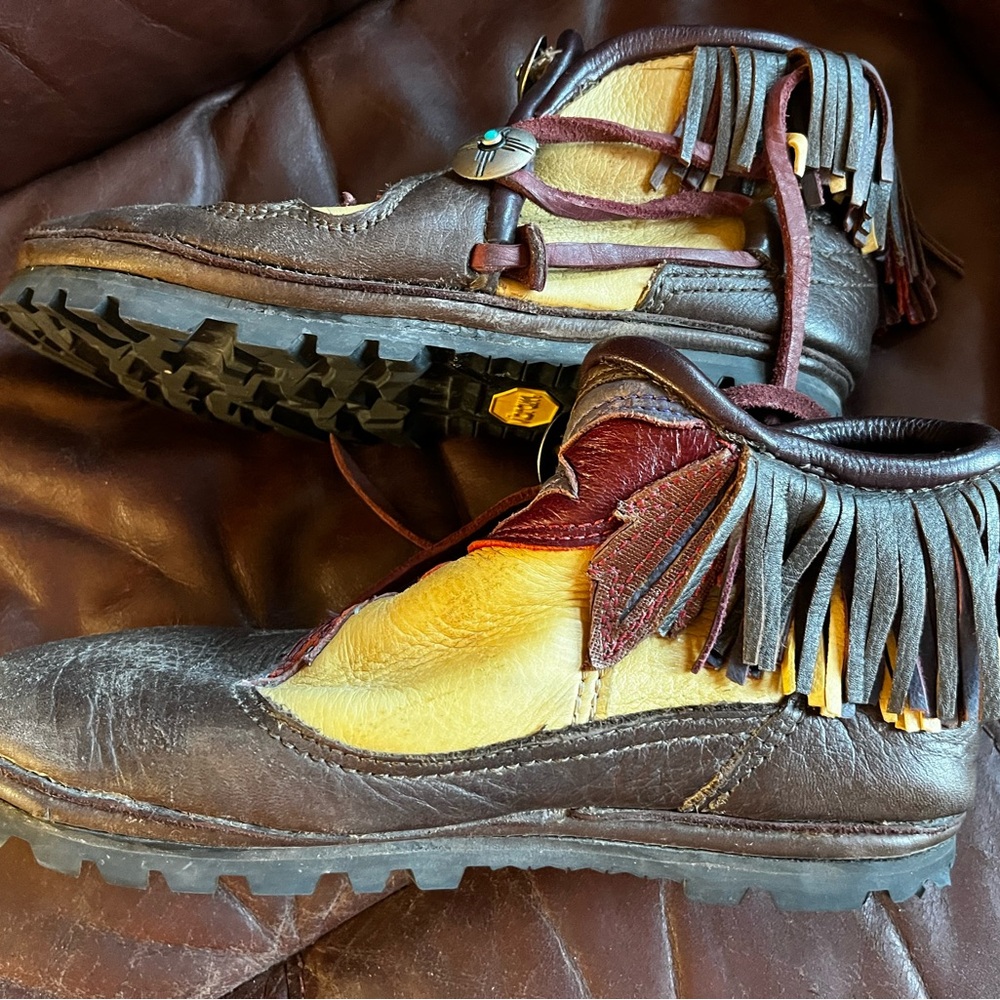 Brown Leather Custom Ankle Boots with Leaf Design
